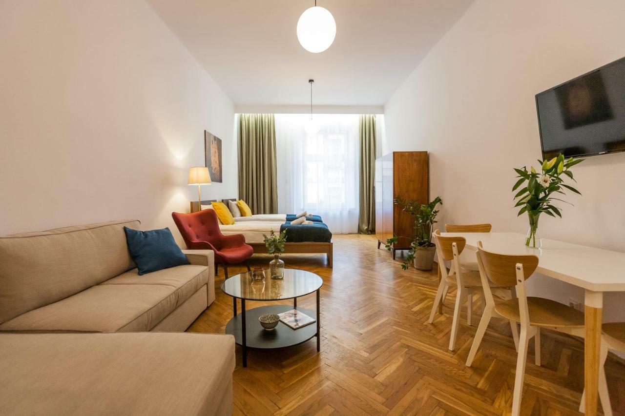Apartament Mikołajska 3 *