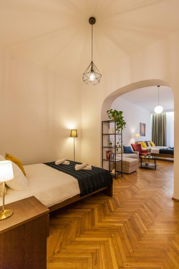 Mikołajska 3 Apartament *